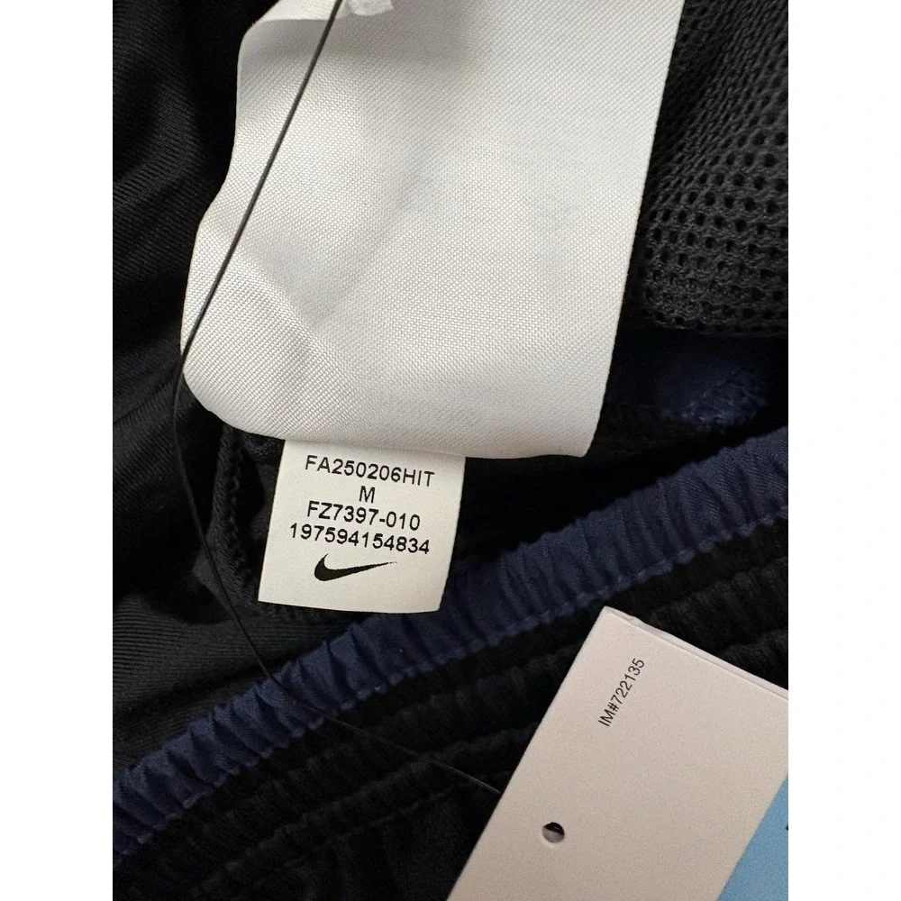 NEW Nike Track Club Dri-FIT 5